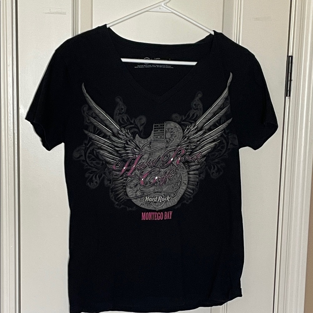 Hard Rock Cafe Black Tee with Pink and Gray Design
